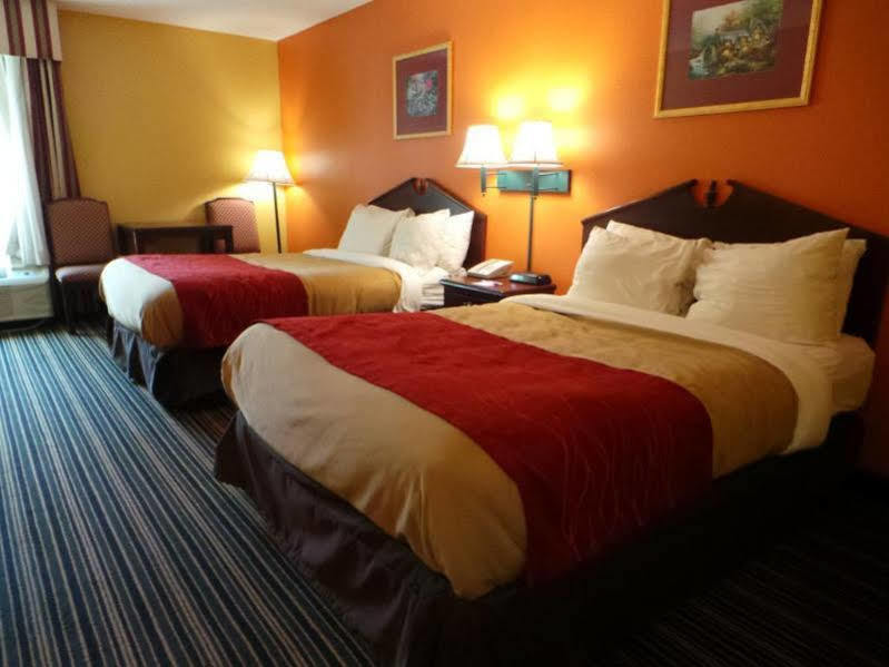 Hotel Baymont By Wyndham Cordele Exterior foto